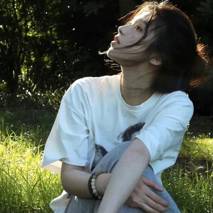 革命前夕的摩托车日记